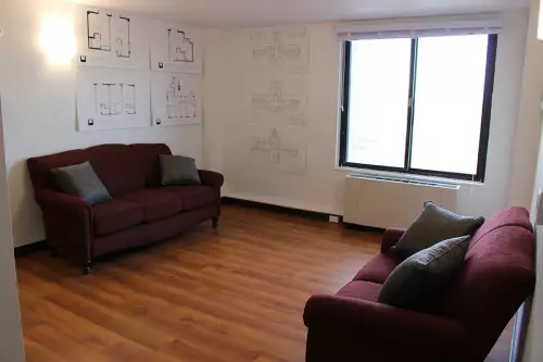 S Bed 614 S Crouse Ave 12