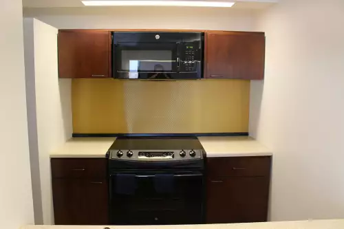 S Bed 614 S Crouse Ave 13