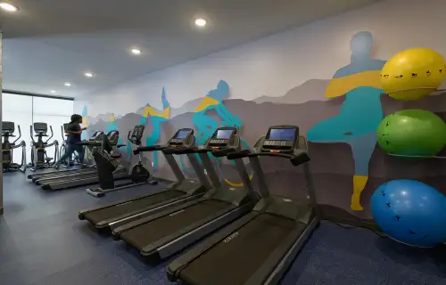 S Bed The Standard at Fort Collins 10