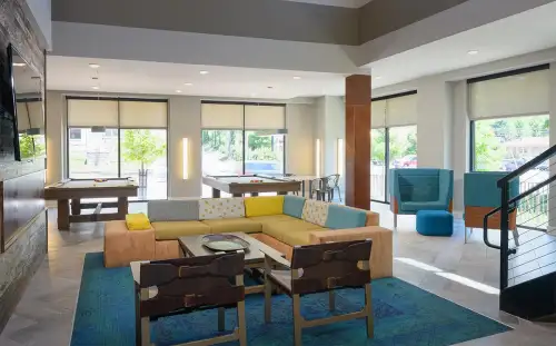 S Bed The Standard at Fort Collins 18