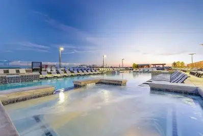 S Bed The Standard at Fort Collins 21