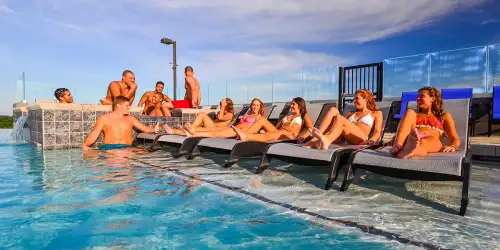 S Bed The Standard at Fort Collins 22