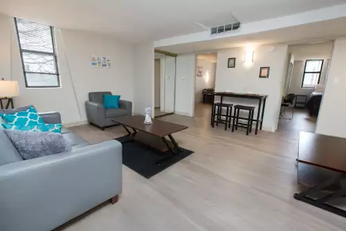 S Bed University Place 1