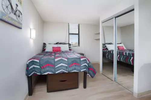 S Bed University Place 3