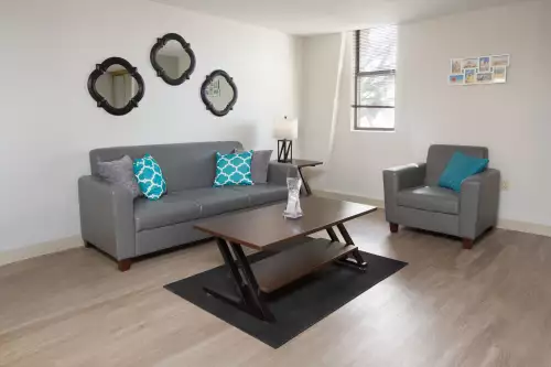 S Bed University Place 6