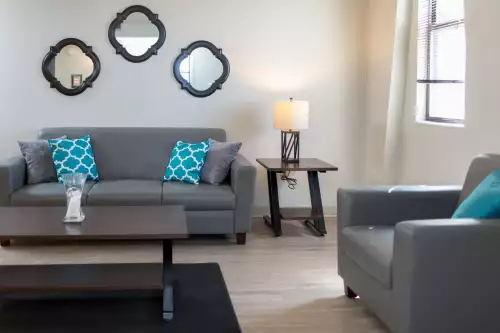 S Bed University Place 14