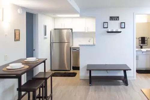 S Bed University Place 16