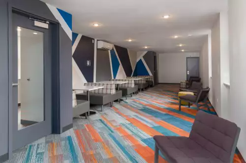 S Bed University Place 23