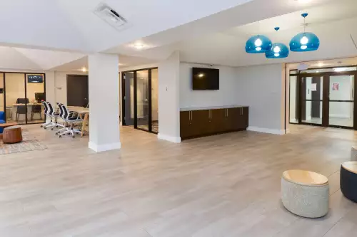 S Bed University Place 35