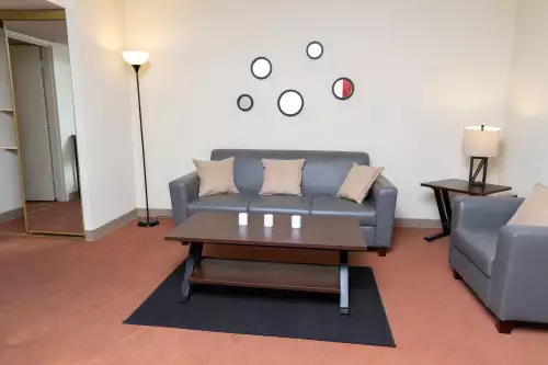 S Bed University Place 43