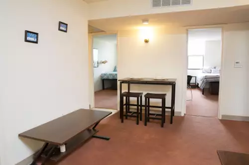 S Bed University Place 52