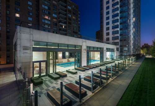 S Bed Columbus Square 16