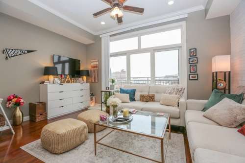 S Bed Lofts on Broadway 30