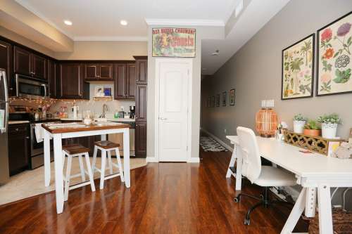 S Bed Lofts on Broadway 33