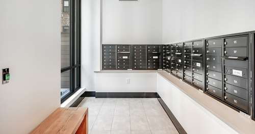 S Bed Monarch Heights Apartments 26