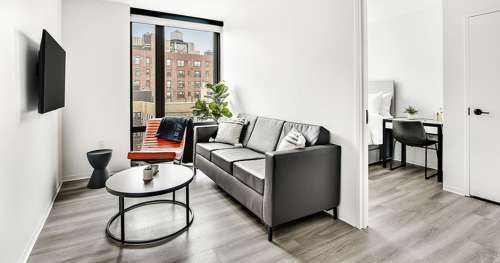 S Bed Monarch Heights Apartments 51