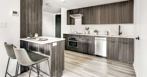 S Bed Monarch Heights Apartments 50