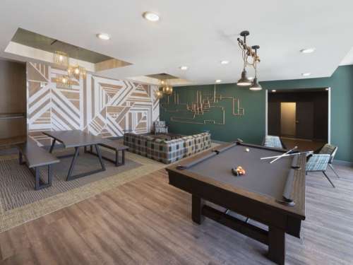 S Bed Union on Elizabeth 0