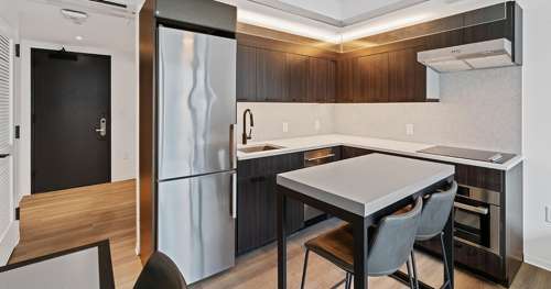 S Bed Monarch Heights Apartments 15