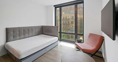 S Bed Monarch Heights Apartments 5