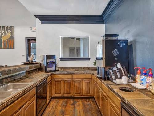 S Bed Dakota Ranch Student Apartments 3