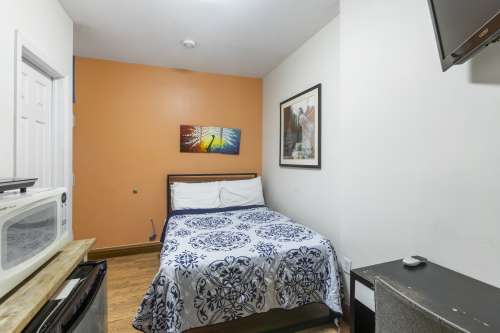 Studio Central Park Apartments - Furnished studio rentals 21