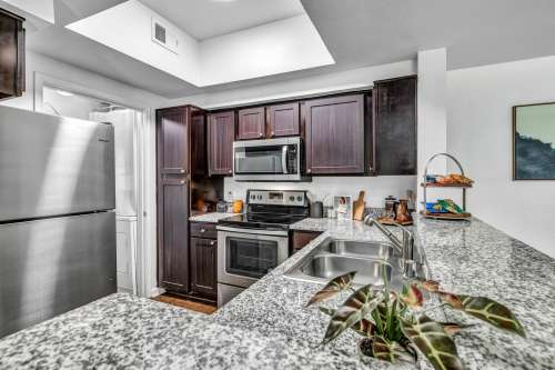 S Bed Dakota Ranch Student Apartments 6