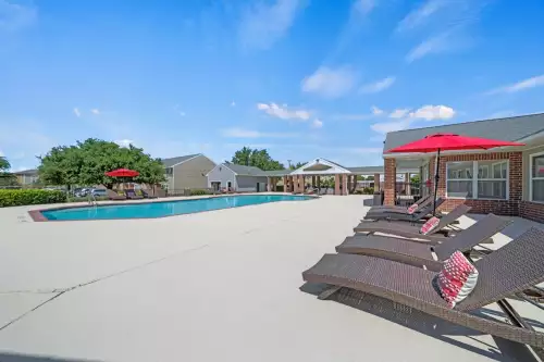 S Bed Leah Avenue Student Townhomes 4