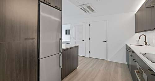 S Bed Monarch Heights Apartments 64