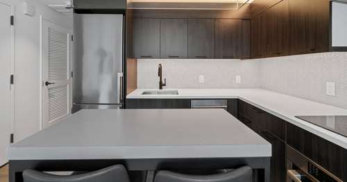 S Bed Monarch Heights Apartments 66