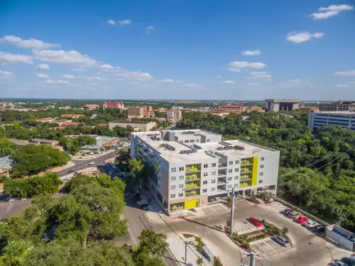 S Bed Vie Lofts at San Marcos 22