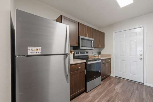 S Bed Leah Avenue Student Townhomes 33