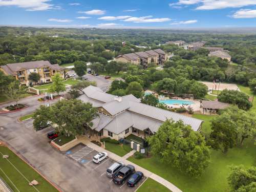 S Bed Dakota Ranch Student Apartments 12