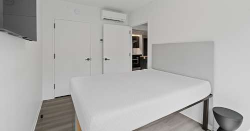 S Bed Monarch Heights Apartments 108