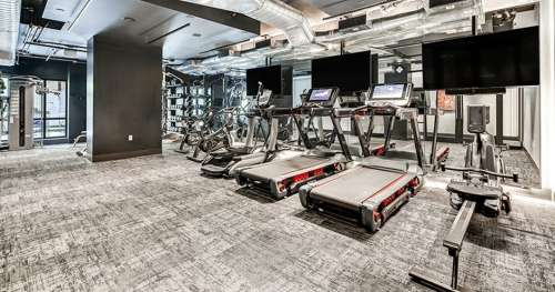 S Bed Monarch Heights Apartments 114