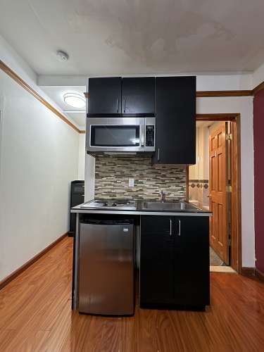 Studio Central Park Apartments - Furnished studio rentals 30