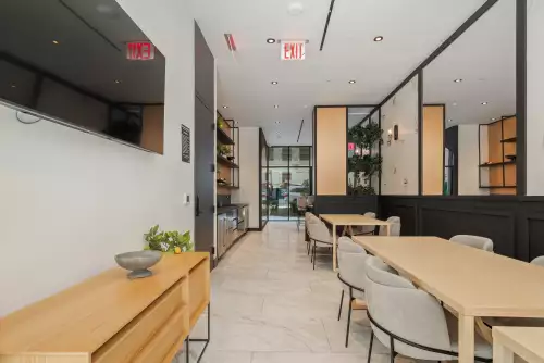 S Bed 224 West 124th 23