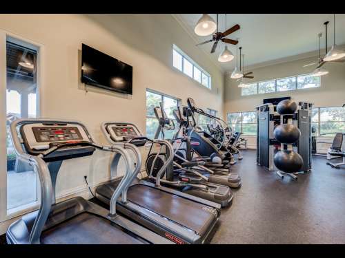 S Bed Dakota Ranch Student Apartments 26