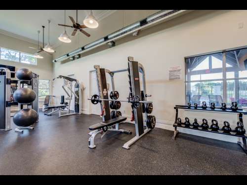 S Bed Dakota Ranch Student Apartments 27