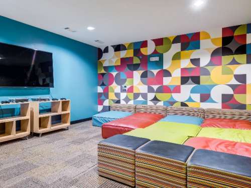 S Bed The Local Downtown 40