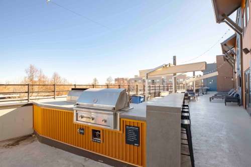 S Bed Union on Alley 25