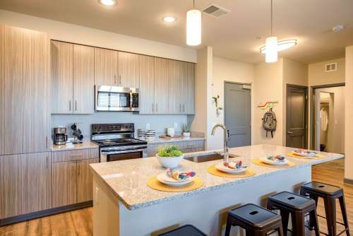 S Bed Union on Elizabeth 42