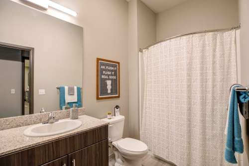 csu-Apartment-Building-15802049