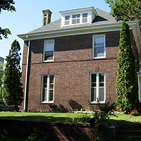 UMN-House-17.jpg